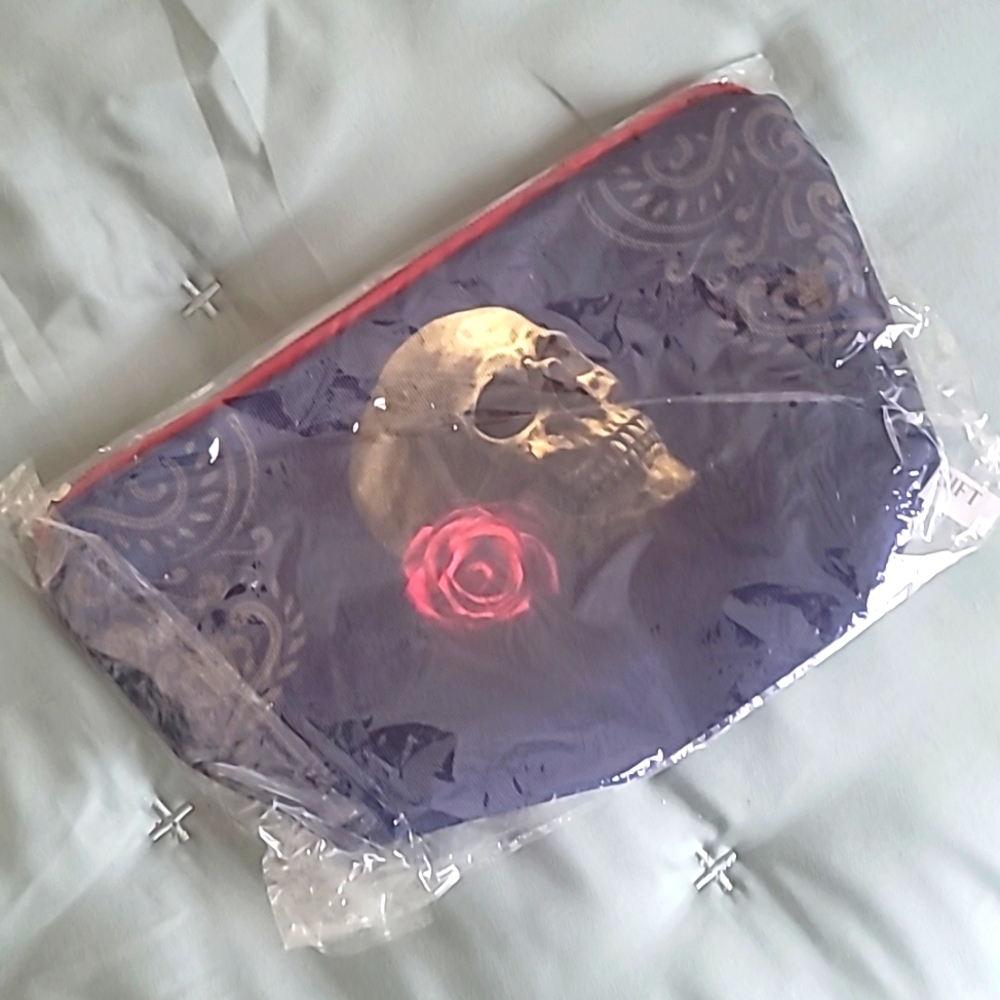 Skullistic Rose Skull Navy Cosmetic Bag